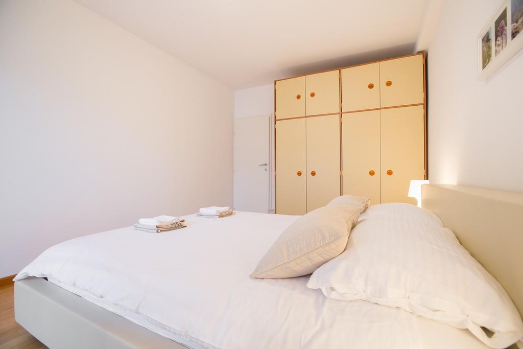Apartman Kris Zagabria Esterno foto